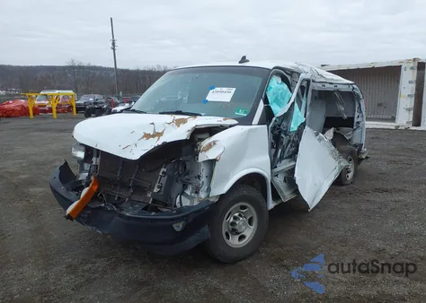 2017 Chevrolet Express 2500 Work Van из США, поврежденный, VIN 1GCWGAFF8H1137877